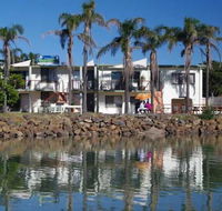 Beachfront 1 25 Willow Street - Melbourne Tourism