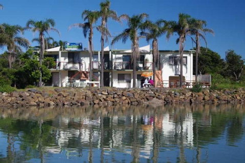 Beachfront 1, 25 Willow Street - Melbourne Tourism 0