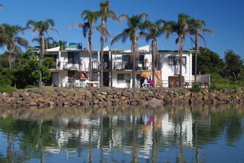 Beachfront 5, 25 Willow Street - Melbourne Tourism 0