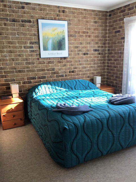 Beachfront Apartments - Melbourne Tourism 3