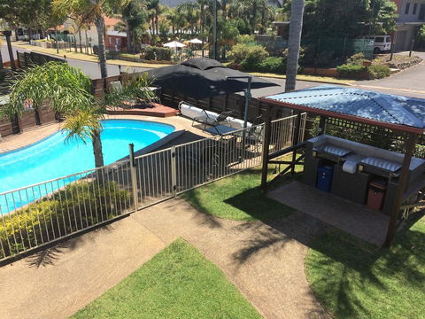 Beachfront Apartments - Melbourne Tourism 1