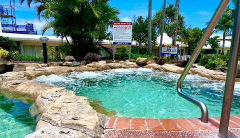 Resort Queen Studio At Alex Beach Resort - Melbourne Tourism 1
