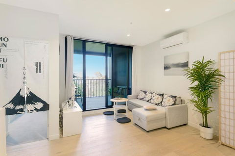 REST COLLECTION One Bedroom Apartment With Study - Melbourne Tourism 0