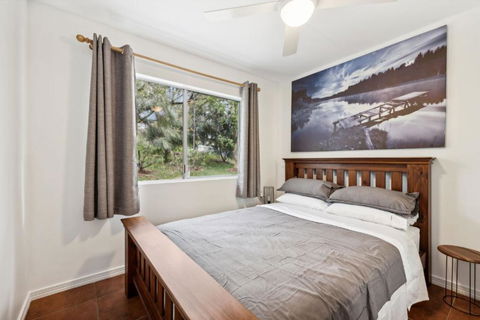 Red Rock Rest - Melbourne Tourism 3