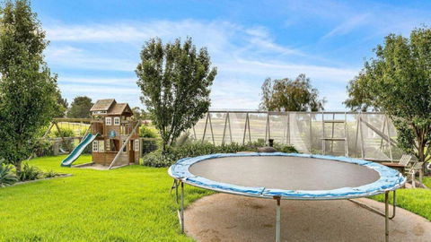 Remo Resort By Ready Set Stay - BYO LINEN & TOWELS - Melbourne Tourism 2