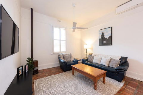 Renovated 2B 1B Victorian House In Princes Hill - Melbourne Tourism 0
