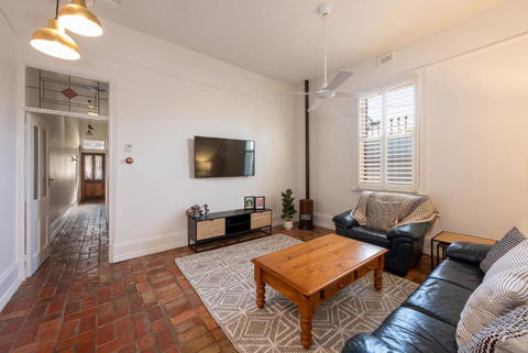 Renovated 2B 1B Victorian House In Princes Hill - Melbourne Tourism 1