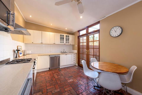 Renovated 2B 1B Victorian House In Princes Hill - Melbourne Tourism 2