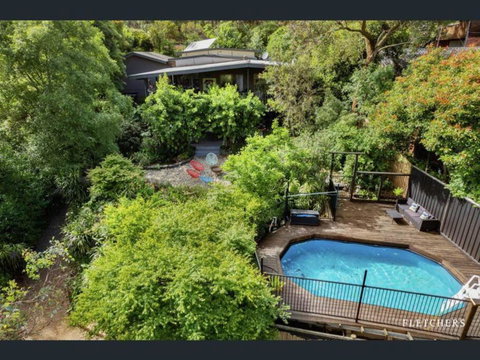 Resort-style 5 Bdrm Home W Pool, Spa & Billiards! - Melbourne Tourism 0