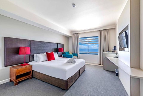 Resort Style Living In An Oceanview King Suite - Melbourne Tourism 0