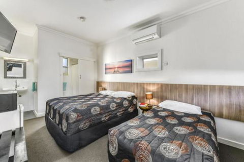 Rest Motels - Melbourne Tourism 2