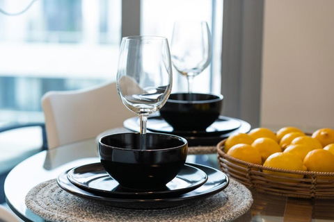 Richmond Place - 2BR W Parking & Gym - Melbourne Tourism 3