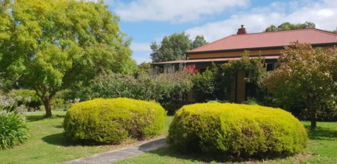 Ripplebrook Country Cottage - Melbourne Tourism 0