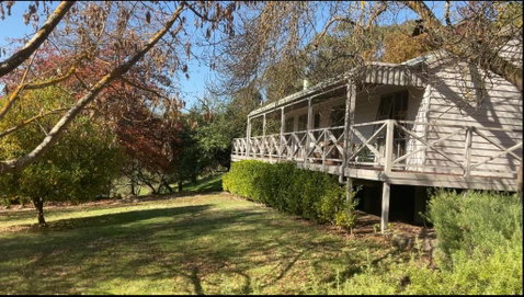 Rivendell Cottage - Melbourne Tourism 1
