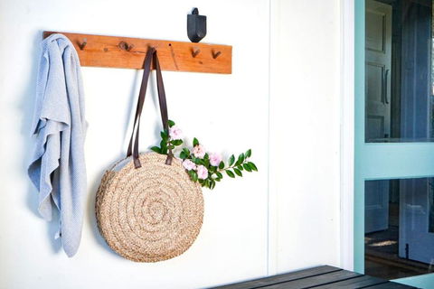 River Lea Cottage - Melbourne Tourism 3