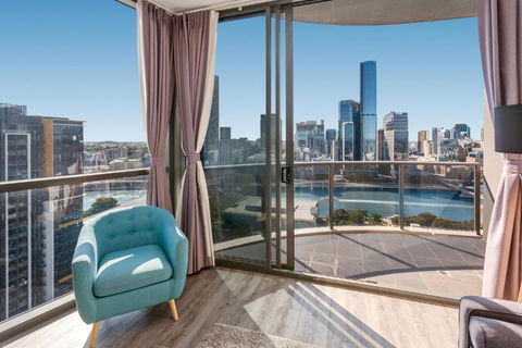 River-View Unit With Rooftop Pool Near Museums - Melbourne Tourism 2