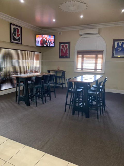 Riverside Hotel - Melbourne Tourism 2