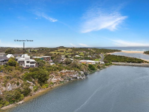 Riverview - Melbourne Tourism 1