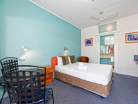 Riviera Motel Bundaberg - Melbourne Tourism 2
