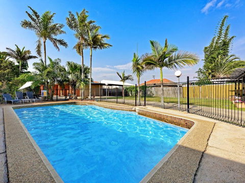 Riviera Motel Bundaberg - Melbourne Tourism 0