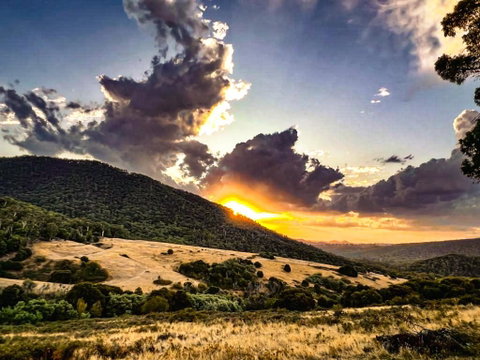 Roam Merrijig - Luxury Stay With Mountain Views - Foothills Of Mt Buller - Melbourne Tourism 1