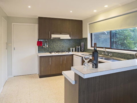 Roanjoka Dromana - Melbourne Tourism 2