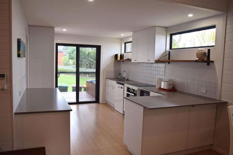 Rockleigh - Bring Your Own Linen. - Melbourne Tourism 2