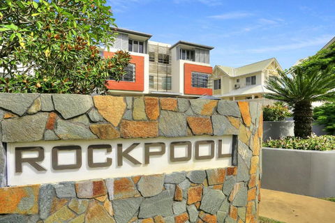 Rockpool No 4 Beachfront Unit - Melbourne Tourism 1
