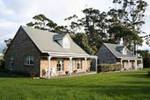 Rosebank Cottage Collection - Melbourne Tourism 3