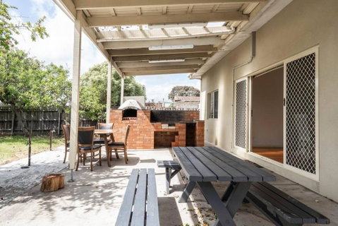 Rosebud Reset - A Beachside Group Getaway - Melbourne Tourism 3