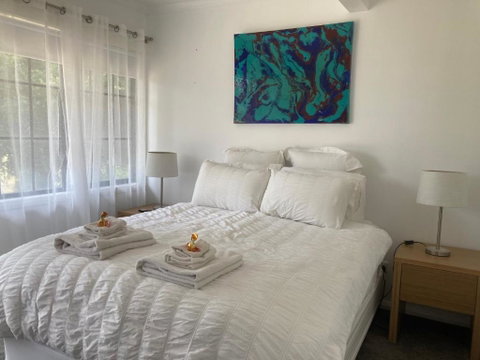 Rosewhite House - Melbourne Tourism 1