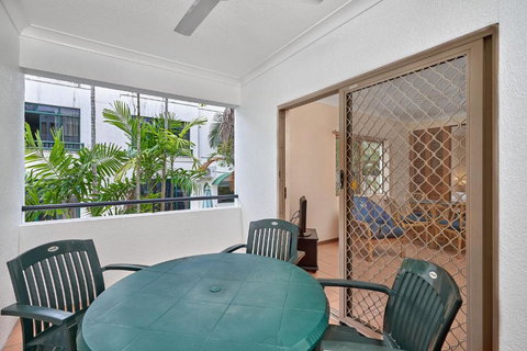 Royal Palm Villas - Melbourne Tourism 3