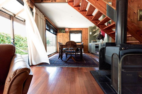 Rustic Barn By The Bay - Melbourne Tourism 0