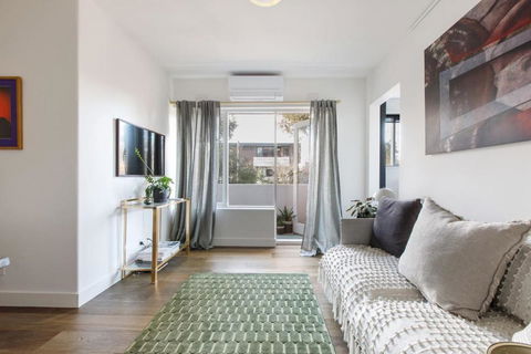 Sage Haven - Laidback St Kilda Beach Living - Melbourne Tourism 1