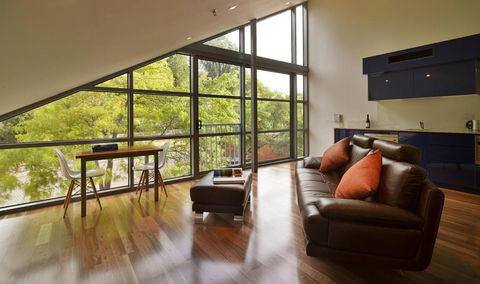 Salamanca Wharf Hotel - Melbourne Tourism 0
