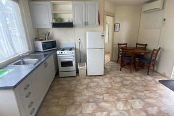 Sale Caravan Park with Melbourne Tourism