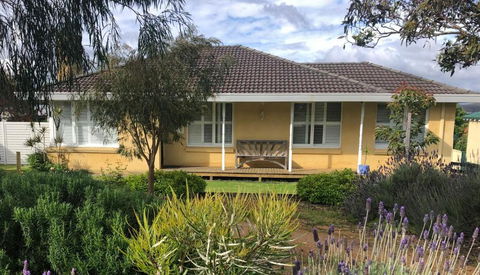 Salt 112 House - Melbourne Tourism 0