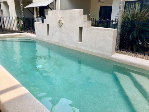 Salt & Sand - Tropical Oasis Footsteps To Beach - Melbourne Tourism 2