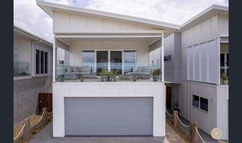 Salt Zen Holiday Townhouse - Melbourne Tourism 0