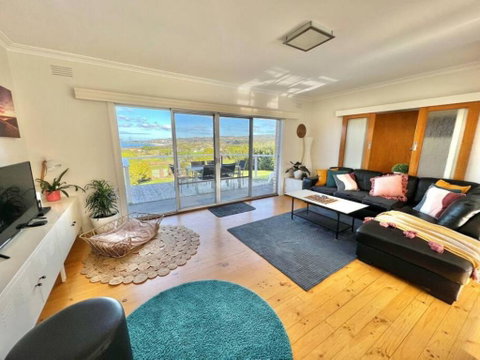 Saltwater Haven - Pets Welcome. Wifi. Amazing View - Melbourne Tourism 3
