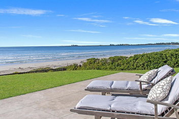 Saltwater Retreat with Melbourne Tourism