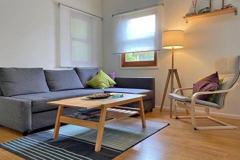 SALTYS AMITY POINT - Melbourne Tourism 1