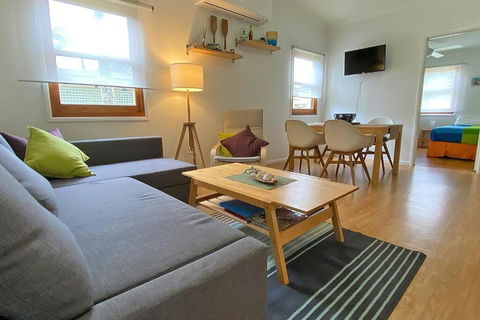 SALTYS AMITY POINT - Melbourne Tourism 2