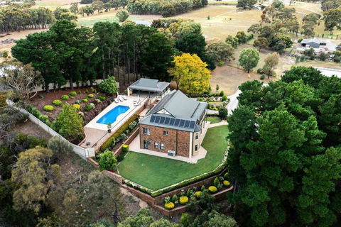 Sand Road Estate - Melbourne Tourism 2