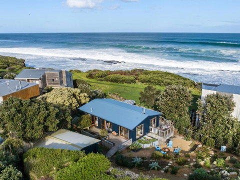 Sand & Sauna Retreat - Melbourne Tourism 0