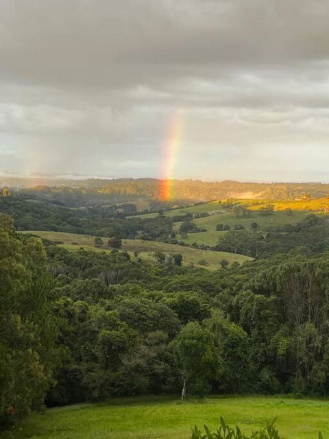 Sanctuary In Luscious Green Hills Of Coorabell - Melbourne Tourism 2