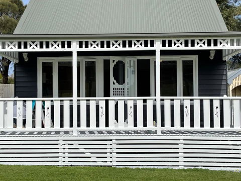 Sandpiper - Charming Beach Villa - Melbourne Tourism 0