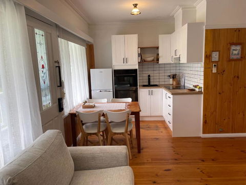 Sandpiper - Charming Beach Villa - Melbourne Tourism 2
