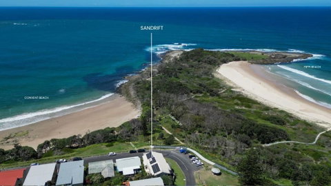 Sandrift Two - Oceanstays - Melbourne Tourism 3