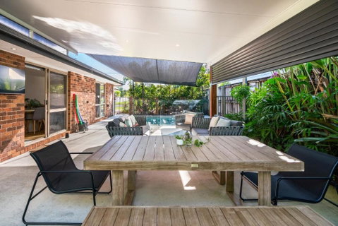 Sandy Dunes Retreat Pet-Friendly Wurtulla Home - Melbourne Tourism 1